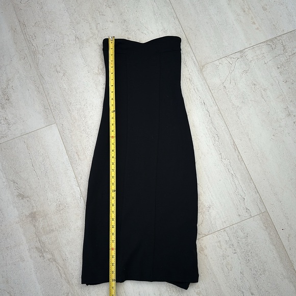 Club Monaco Simple Black Strapless Dress - Picture 4 of 6